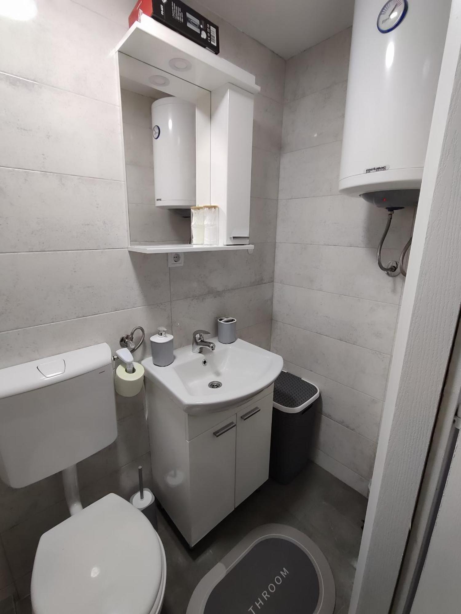 Studio Apartman Free Parking Rubikon Belgrado Exterior foto